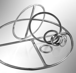 Joint métallo plastique